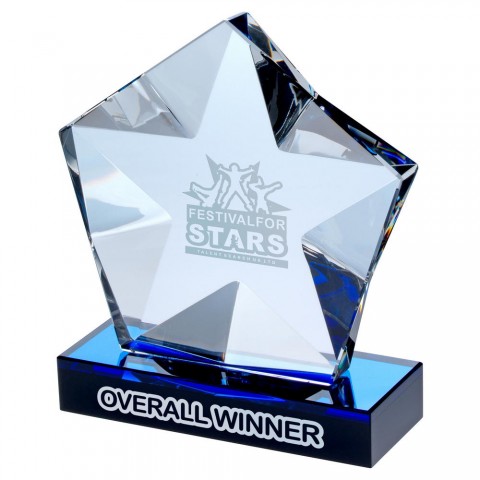 CLEAR GLASS PENTAGON PLAQUE WITH STAR DETAIL ON BLACK/BLUE BASE - 7.25in